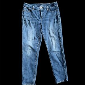 Chico’s Medium Wash Distressed Women’s Skinny Jeans Size 14